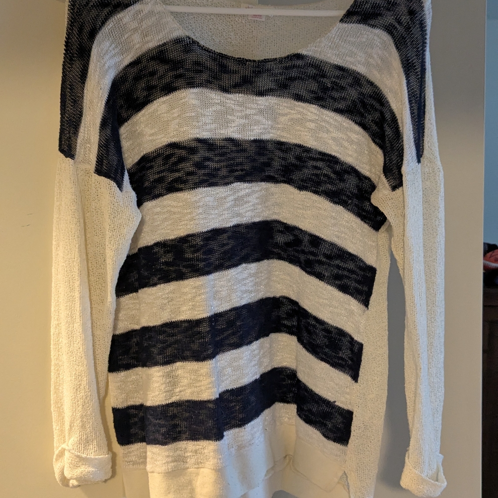 Xhilaration Blue and White Crew Neck Sweater